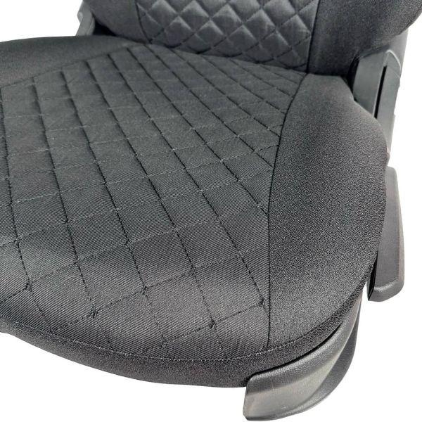 Чехлы Жаккард Драйв на Renault Logan 2004-2015 г.в. Чехлы Жаккард Драйв на Renault Logan 2004-2015 г.в.