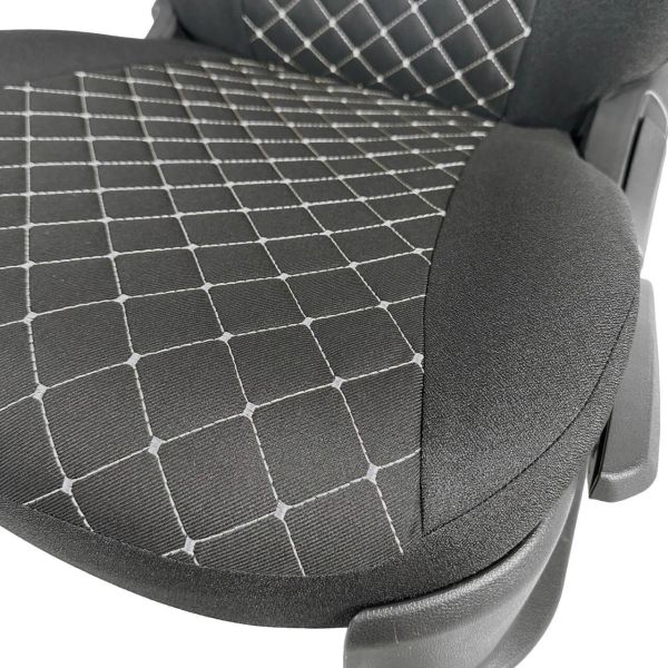 Чехлы Жаккард Драйв на Renault Logan 2004-2015 г.в. Чехлы Жаккард Драйв на Renault Logan 2004-2015 г.в.