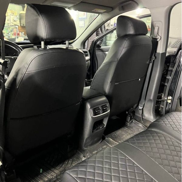 Чехлы Автопилот на Honda CR-V V (2016+) Чехлы Автопилот на Honda CR-V V (2016+)