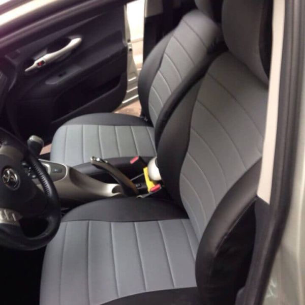 Чехлы Автопилот на Toyota Auris 2007-2012 г.в. Чехлы Автопилот на Toyota Auris 2007-2012 г.в.