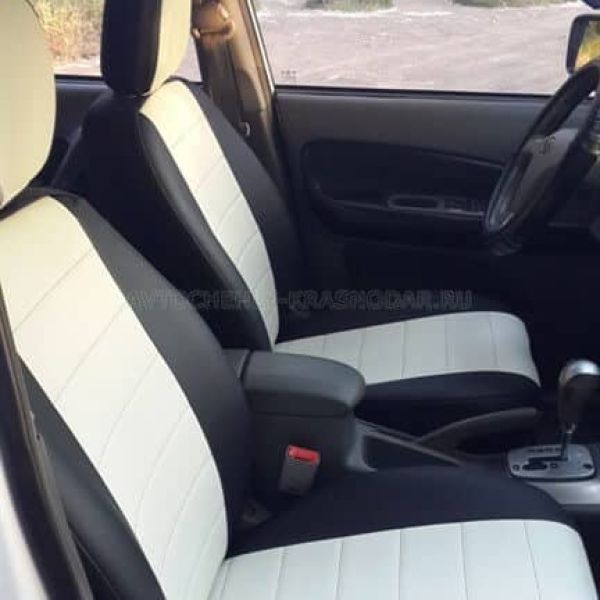 Чехлы Автопилот на Toyota RAV 4 2 (XA20) (2000-2006) Чехлы Автопилот на Toyota RAV 4 2 (XA20) (2000-2006)